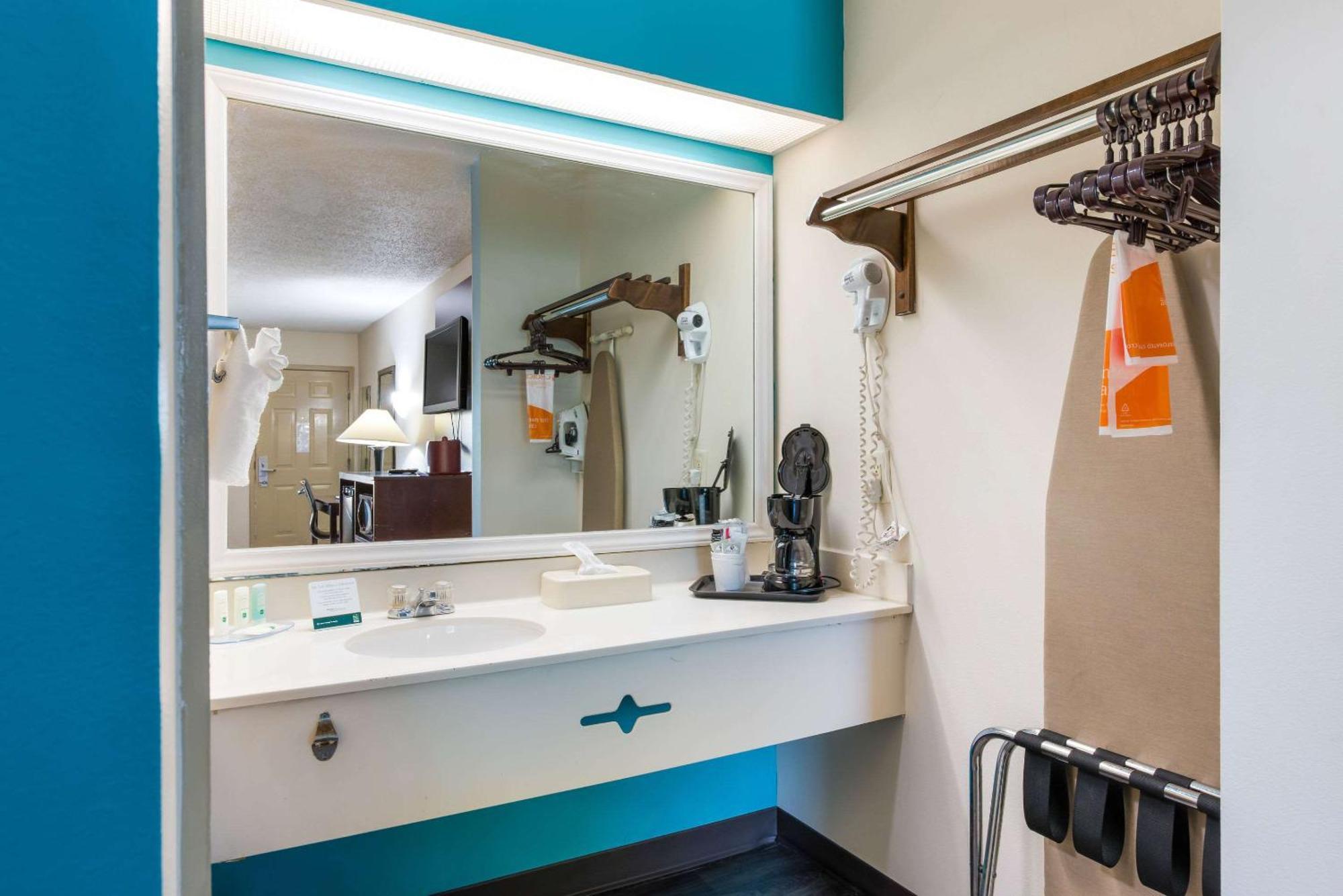 Quality Inn & Suites Rockingham Extérieur photo