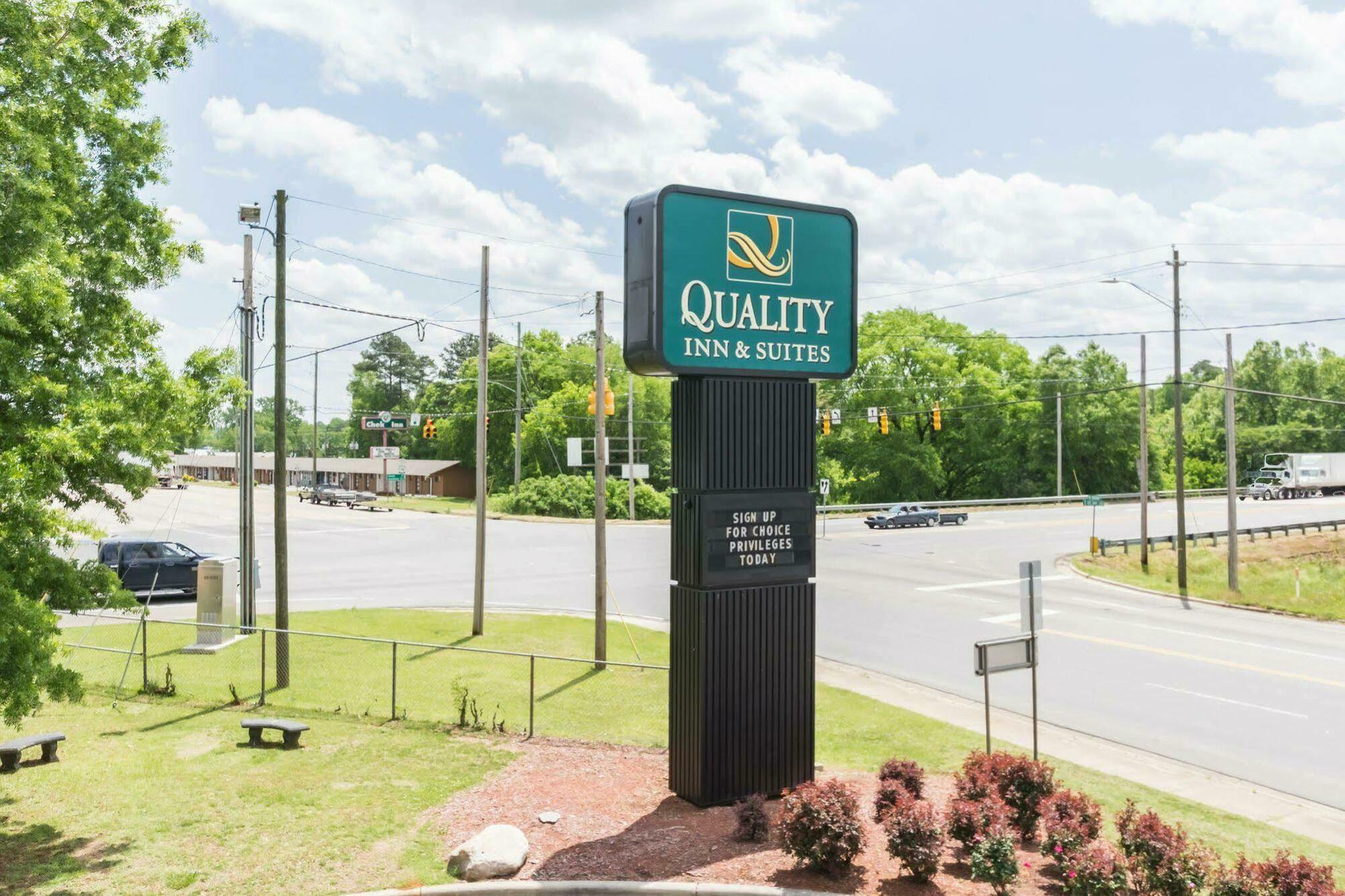 Quality Inn & Suites Rockingham Extérieur photo