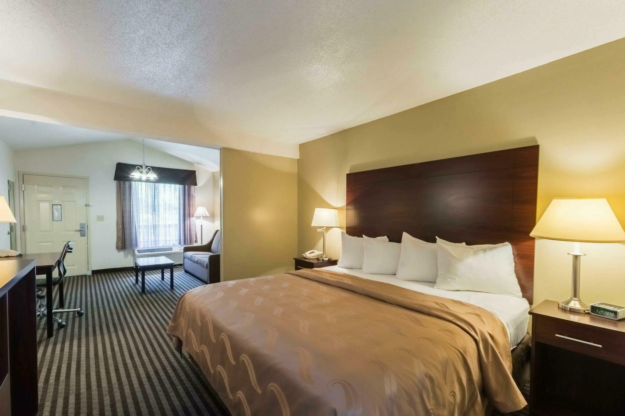 Quality Inn & Suites Rockingham Extérieur photo